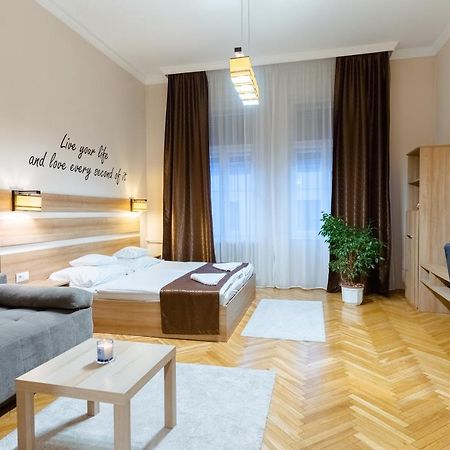 City Center Apartment Debrecen Exterior photo